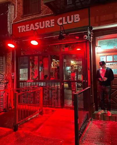 Treasure Club