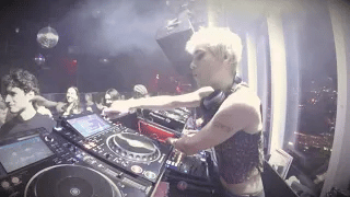 BoyWife DJ Mix \ Nothing Radio x Le Bain