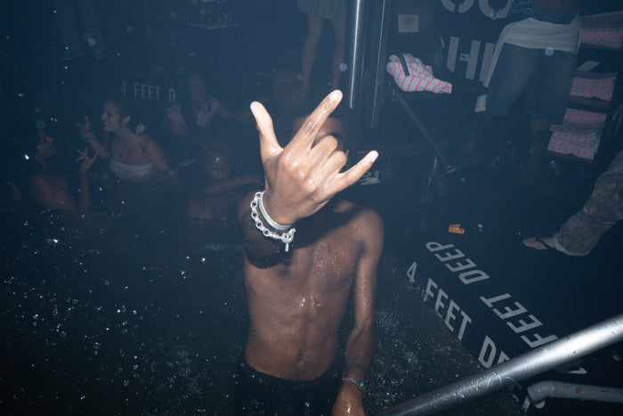 Nothing Radio x Le Bain