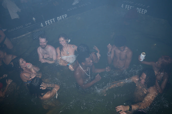 Nothing Radio x Le Bain