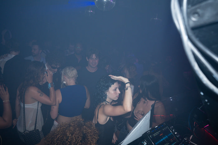 Nothing Radio x Le Bain