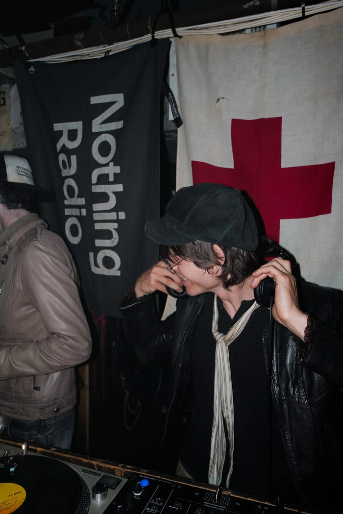 Kinky girls from big cities video premiere