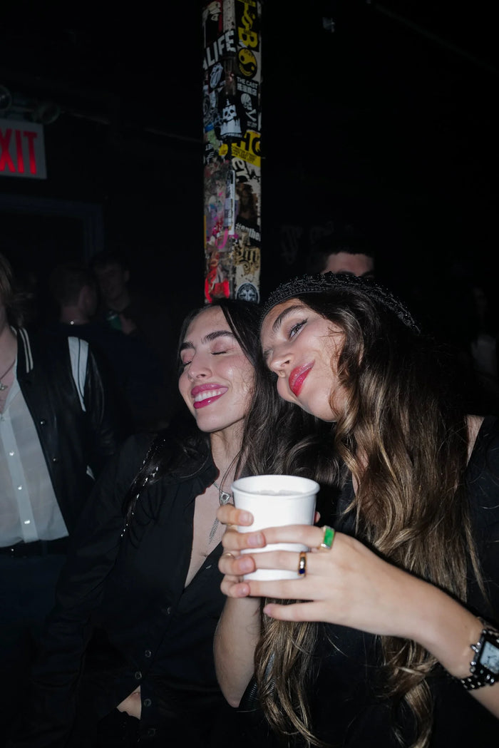 Kinky girls from big cities video premiere
