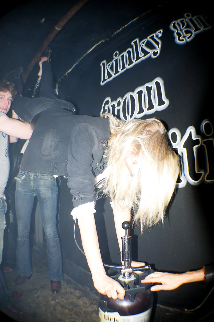 Kinky girls from big cities video premiere