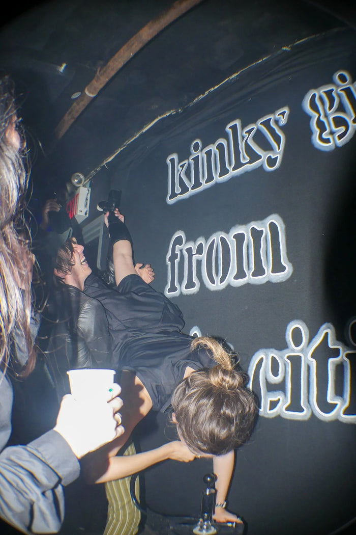 Kinky girls from big cities video premiere