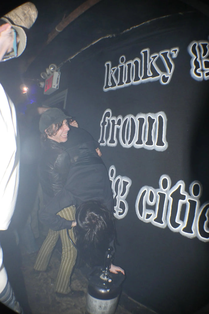 Kinky girls from big cities video premiere