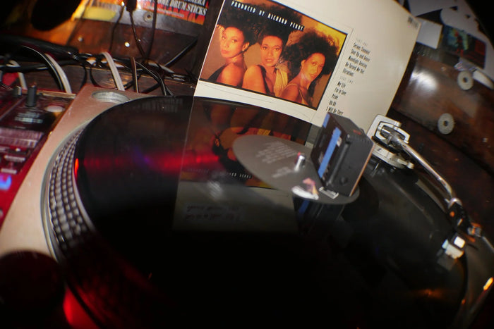 Kinky girls from big cities video premiere