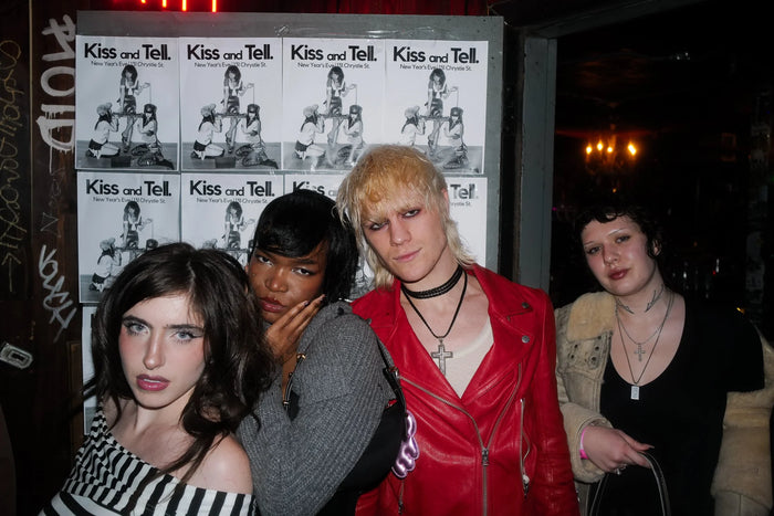 Kiss and Tell. A NYE Party.