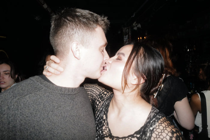 Kiss and Tell. A NYE Party.