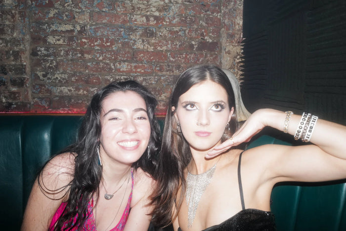 Kiss and Tell. A NYE Party.
