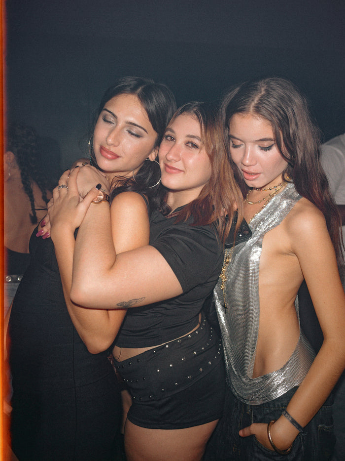 Nothing Radio x Le Bain