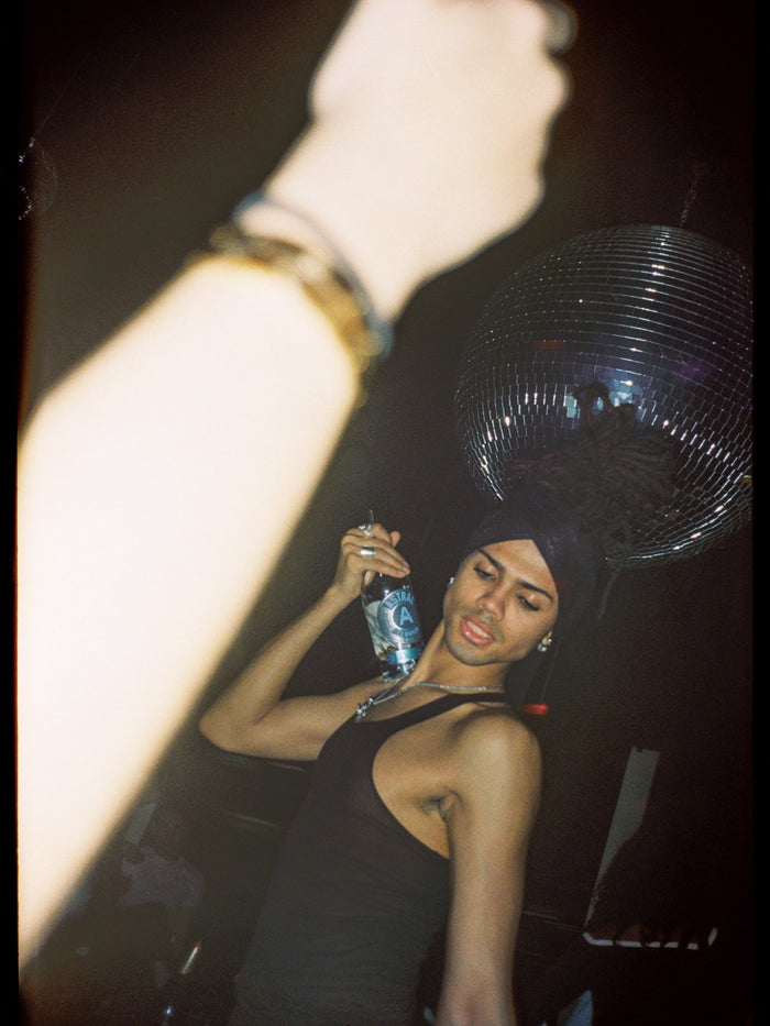 NOTHING RADIO X LE BAIN