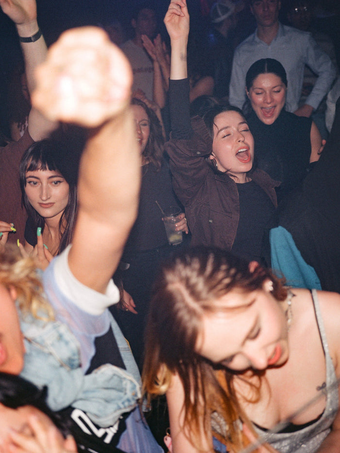 NOTHING RADIO X LE BAIN