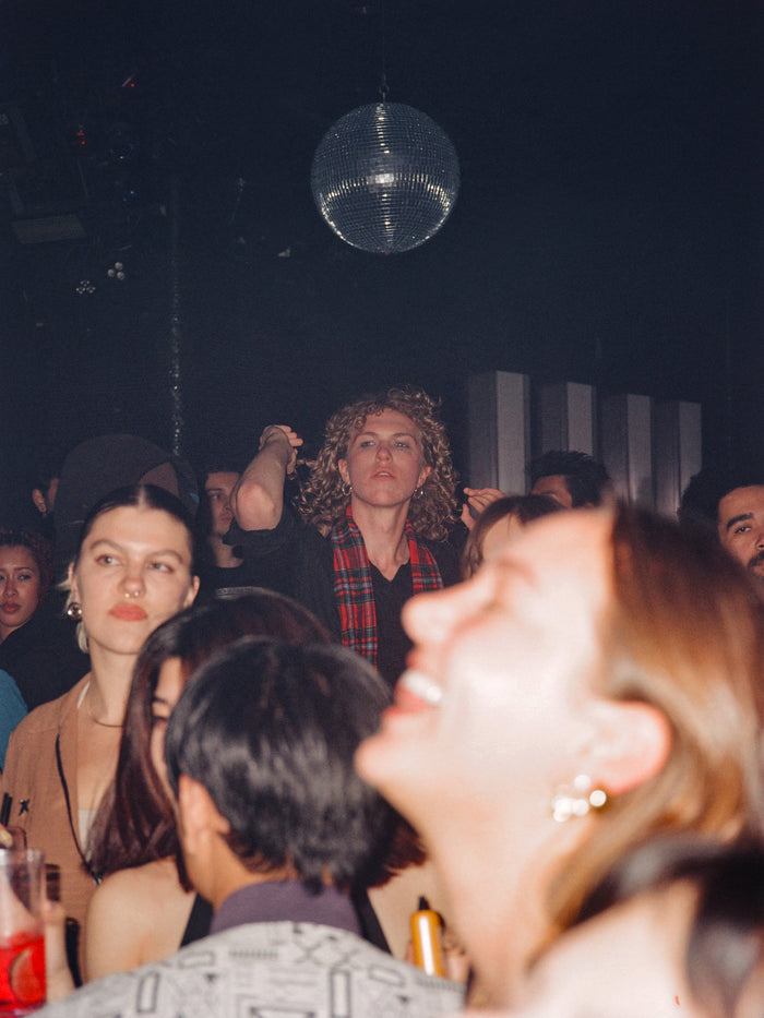NOTHING RADIO X LE BAIN